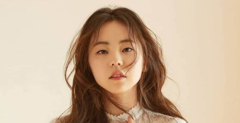 Ahn So-hee Height, Weight, Body Measurements, Bra Size, Shoe Size