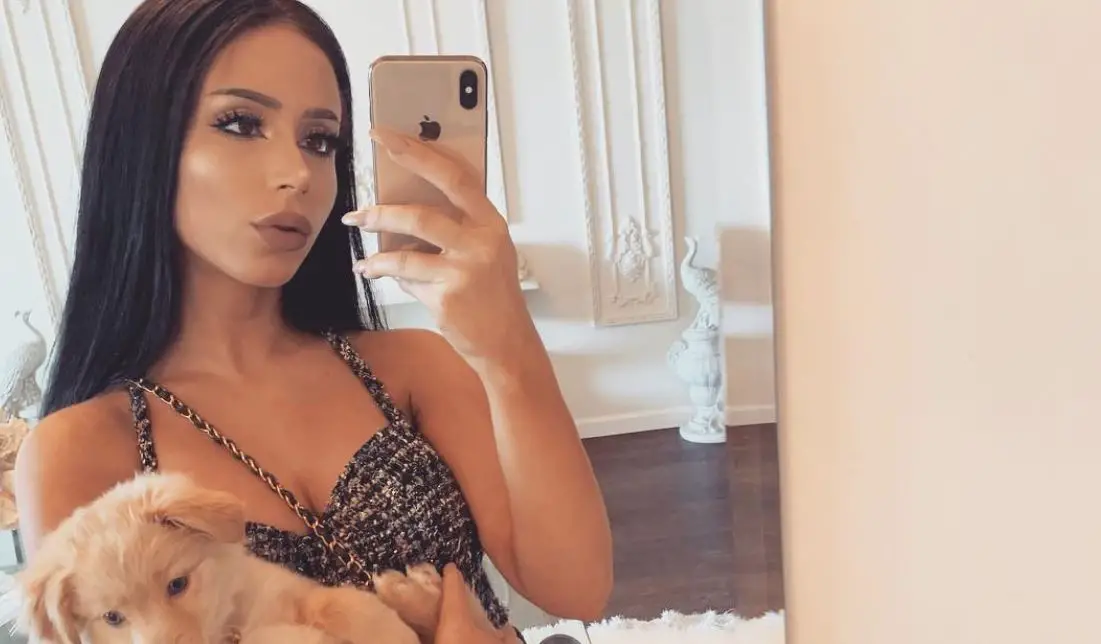 Amber Scholl Age, Net worth: Weight, Kids, Wife, Bio-Wiki 2026| The Personage