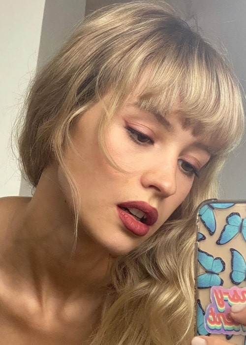 Ang&egrave;le as seen in a selfie that was taken in January 2021
