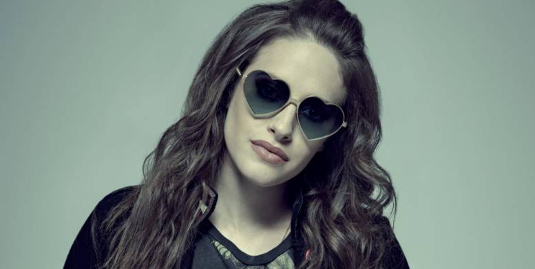 Carly Chaikin Height, Weight, Body Measurements, Bra Size, Shoe Size