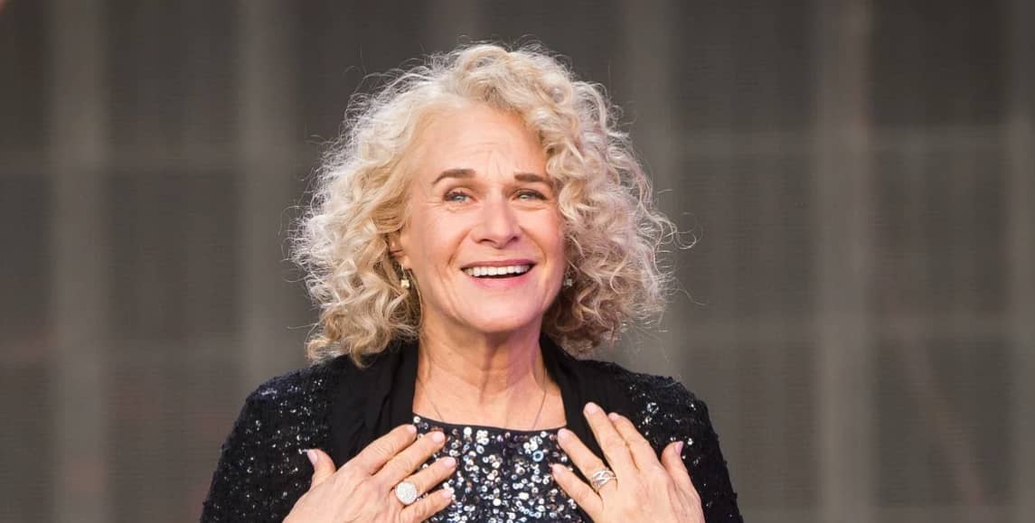 Carole King Height, Weight, Body Measurements, Bra Size, Shoe Size