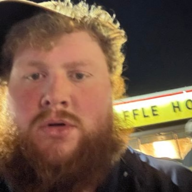 CaseOh as seen in a selfie that was taken in the past