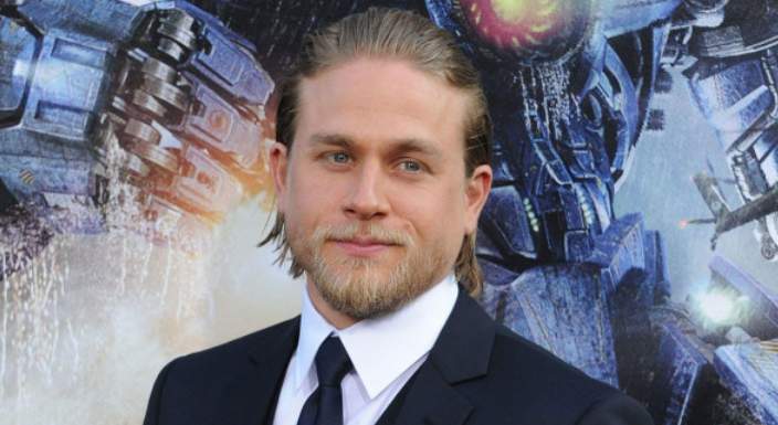 Charlie Hunnam Height, Weight, Body Measurements, Shoe Size