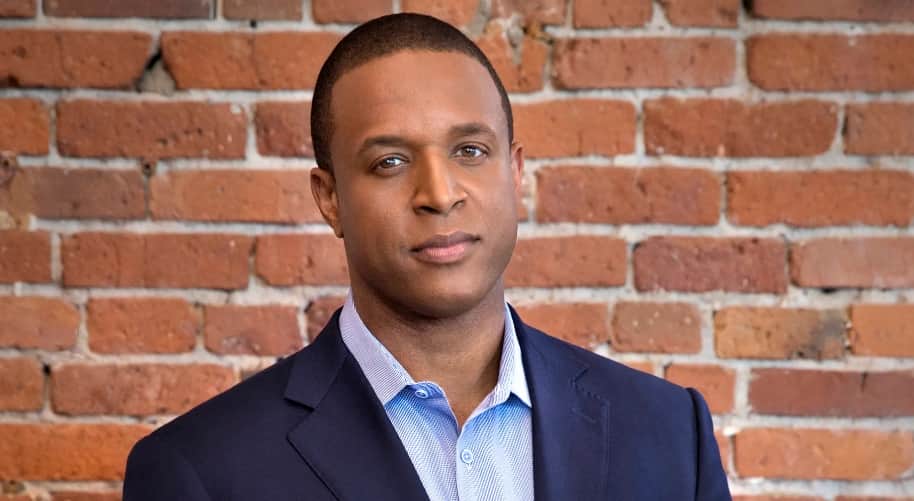 Craig Melvin Height, Weight, Body Measurements, Shoe Size