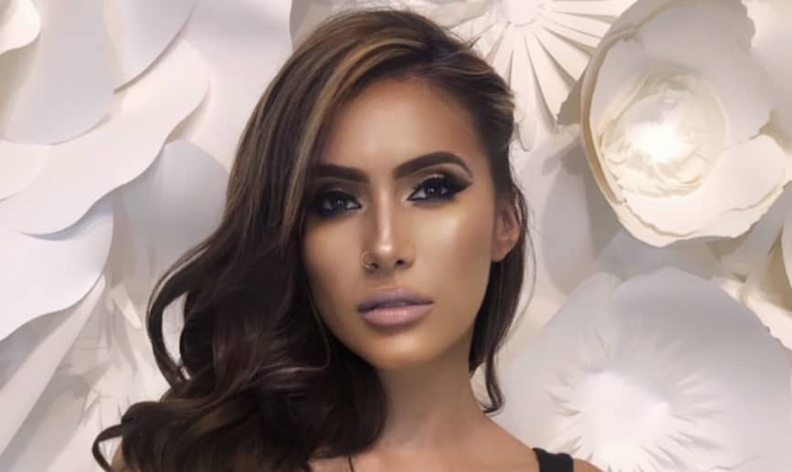 Cristina Vee Height, Weight, Body Measurements, Bra Size, Shoe Size