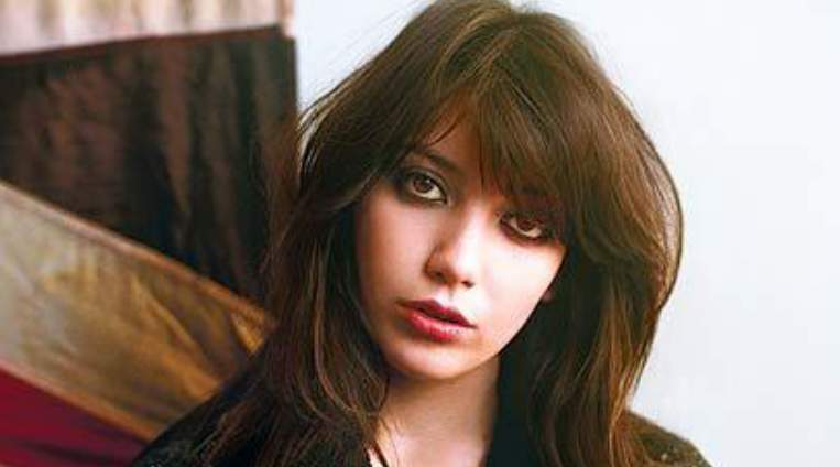 Daisy Lowe Height, Weight, Body Measurements, Bra Size, Shoe Size