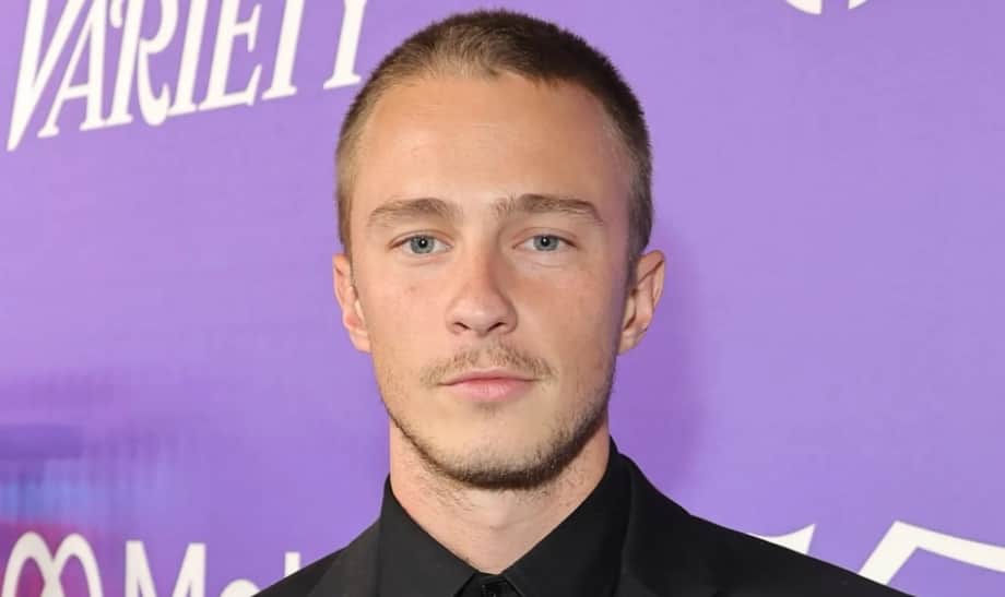 Drew Starkey Height, Weight, Body Measurements, Shoe Size