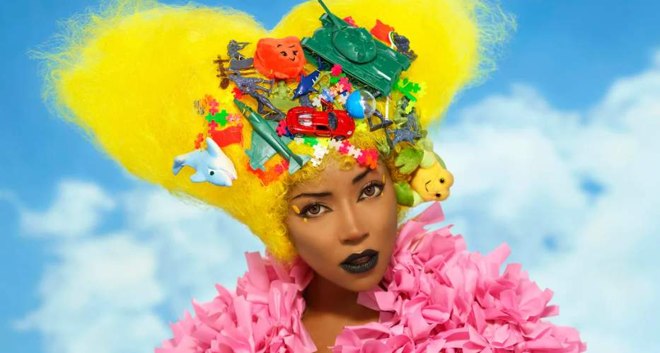 Ebony Bones Height, Weight, Body Measurements, Bra Size, Shoe Size