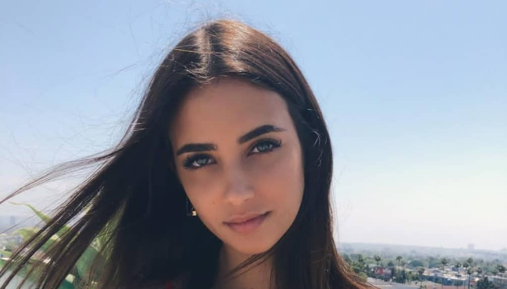 Elisha Herbert Height, Weight, Body Measurements, Bra Size, Shoe Size