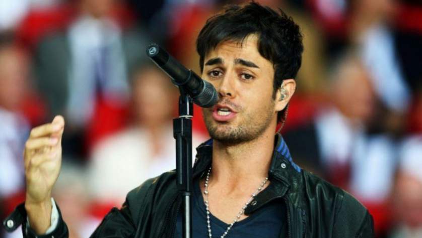 Enrique Iglesias Height, Weight, Body Measurements, Shoe Size