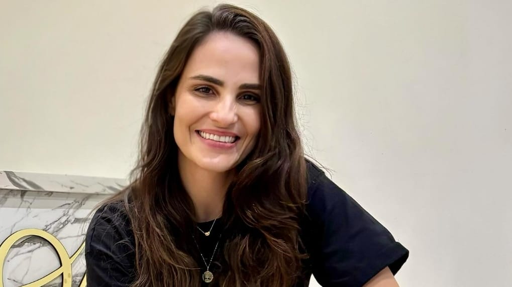 Fernanda Tavares Height, Weight, Body Measurements, Bra Size, Shoe Size