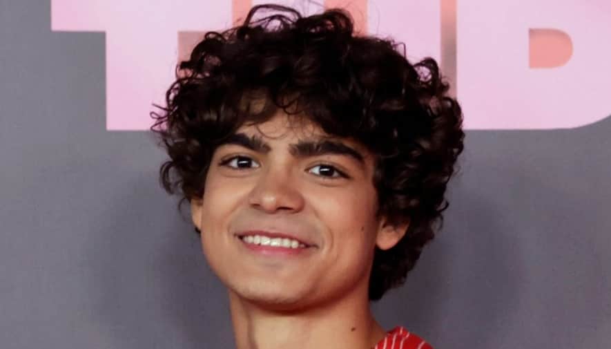 Iñaki Godoy Height, Weight, Body Measurements, Shoe Size