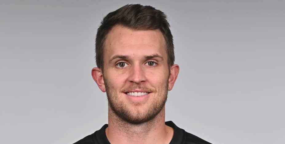 Jake Browning Height, Weight, Body Measurements, Shoe Size
