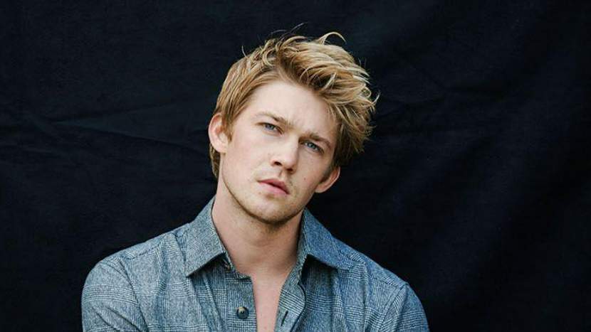 Joe Alwyn Height, Weight, Body Measurements, Shoe Size