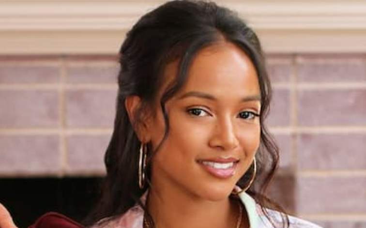 Karrueche Tran Height, Weight, Body Measurements, Bra Size, Shoe Size