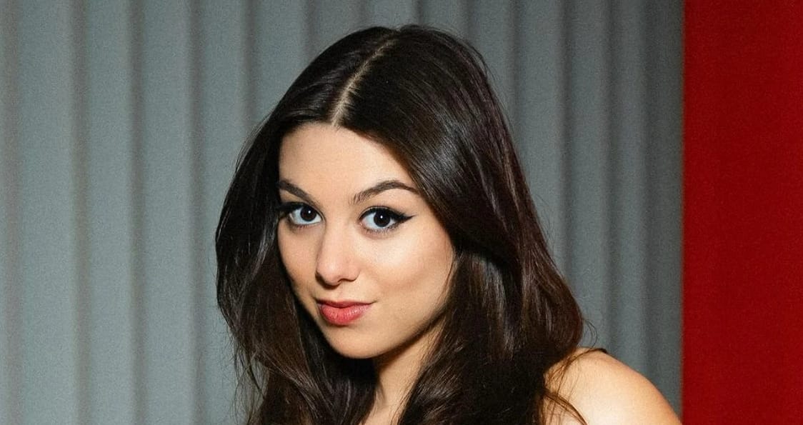 Kira Kosarin Height, Weight, Body Measurements, Bra Size, Shoe Size