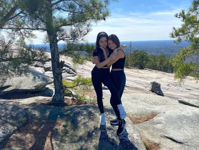Lia McHugh (Right) and Ava Bianchi in March 2021