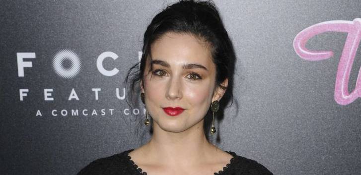Molly Ephraim Height, Weight, Body Measurements, Bra Size, Shoe Size