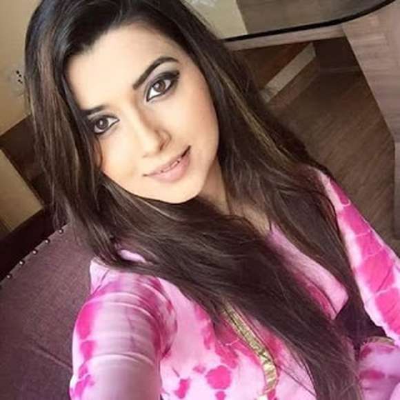Nimratpal Kaur Khaira Height, Affairs, Age, Net Worth, Bio and More 2026| The Personage