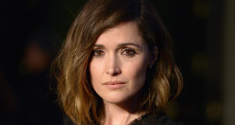Rose Byrne Height, Weight, Body Measurements, Bra Size, Shoe Size