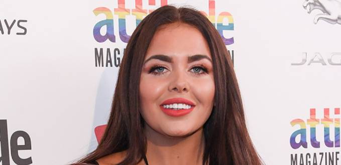 Scarlett Moffatt Height, Weight, Body Measurements, Bra Size, Shoe Size