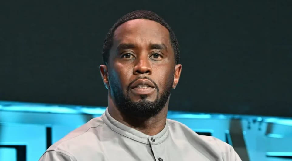 Sean Combs Height, Weight, Body Measurements, Shoe Size
